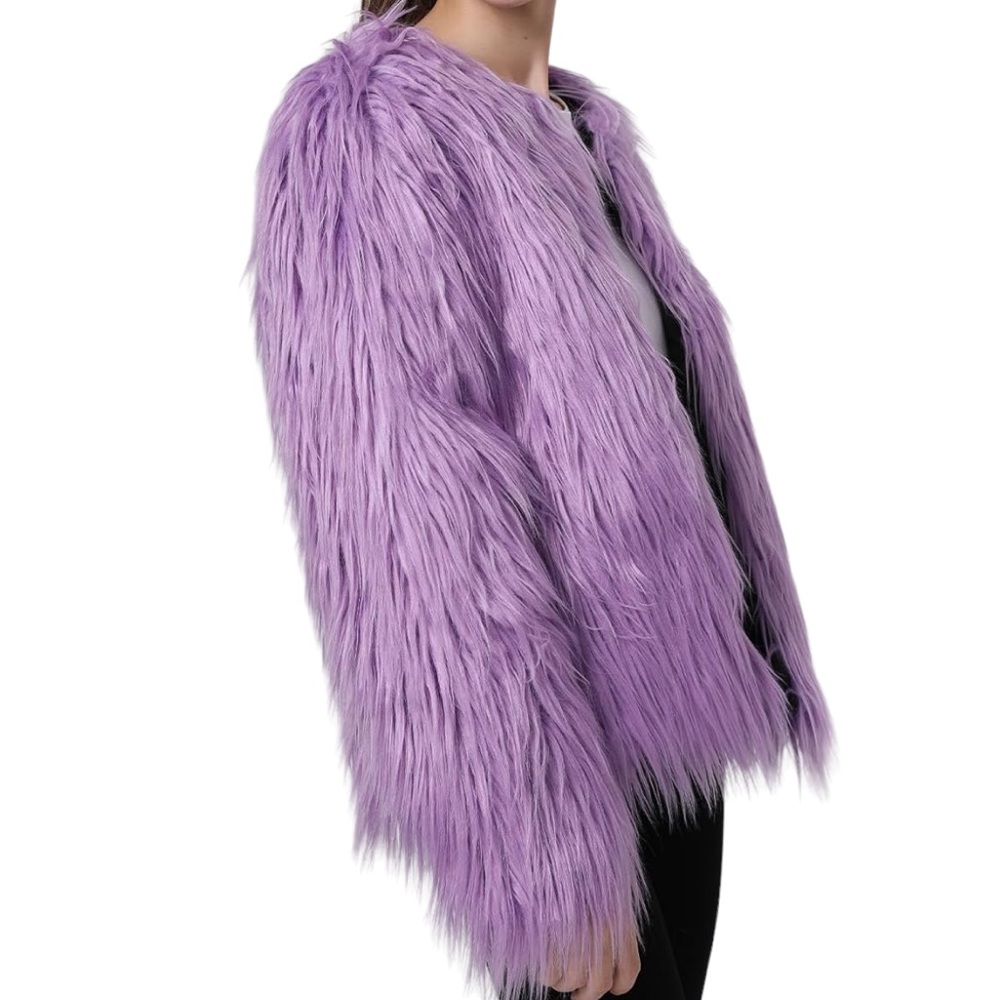 Women’s Plus Size Shaggy Faux Fur Coat in peachy Pink - Picture 4 of 6